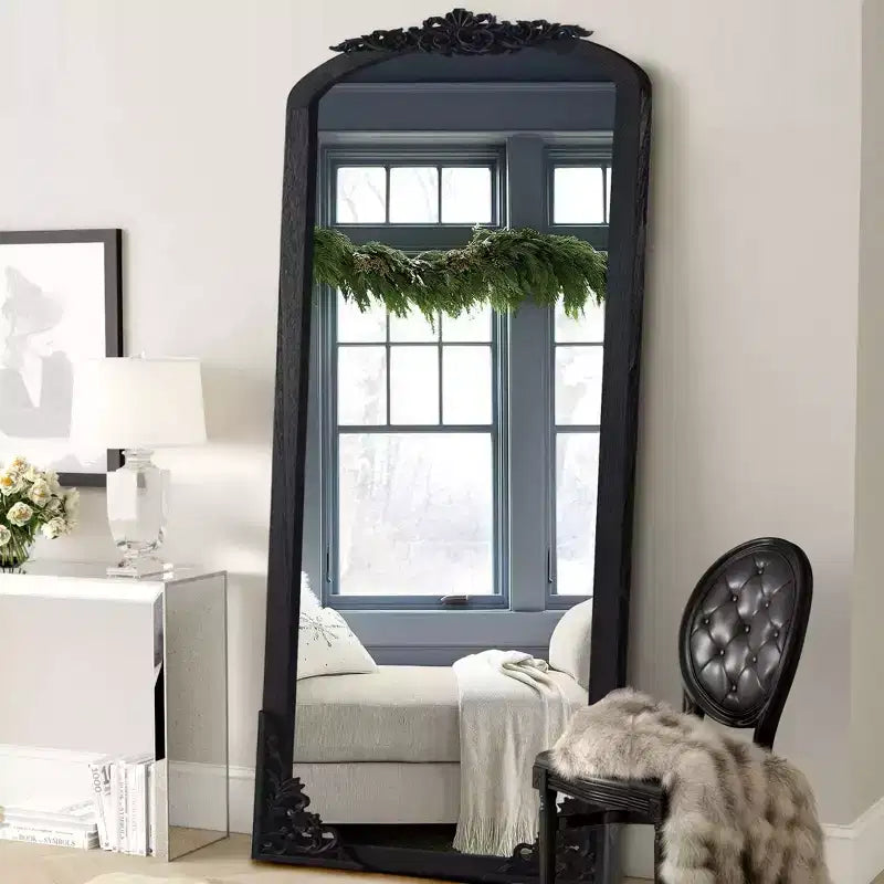 Specchio a figura intera PexFix da 30 pollici L x 69 pollici A, rustico ad arco, con cornice in legno massello, intagliato fai da te, colore nero