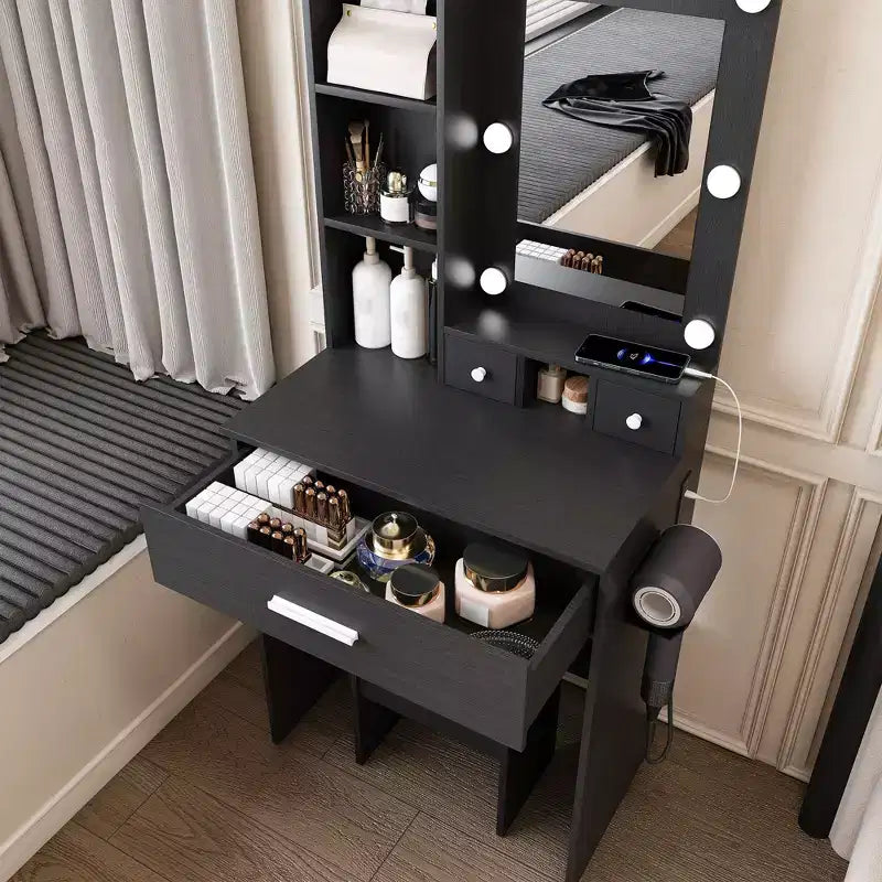 Tocador Moderno Okak con Specchio e Luci LED Regolabili, Scrivania Trucco con Prese Elettriche e Sgabello, Tavolo Trucco per Piccole Camere da Letto